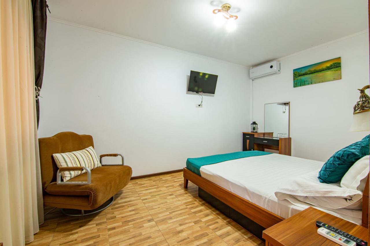Pensiunea Pestisorul Dunavăţu de Jos Buitenkant foto